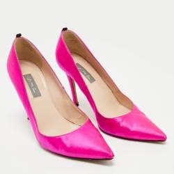 Pre Owned SJP Sarah Jessica Parker Fuchsia Satin Pointed Toe Pumps Size 37