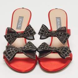 Pre Owned SJP Sarah Jessica Parker Red Satin Crystal Embellished Bow Slide Sandals Size 38.5