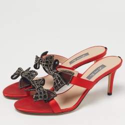 Pre Owned SJP Sarah Jessica Parker Red Satin Crystal Embellished Bow Slide Sandals Size 38.5