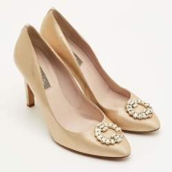 Pre Owned SJP Sarah Jessica Parker The LJ Recital Size 40.5 Beige Satin Crystal Embellished Pumps