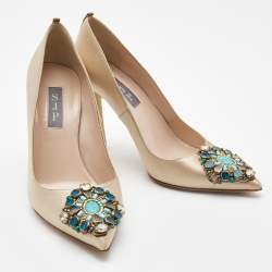 Pre Owned SJP Sarah Jessica Parker Beige Satin Crystal Embellished Pointed Toe Pumps Size 36