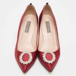 Pre Owned SJP Sarah Jessica Parker Burgundy Satin Crystal Embellished Pumps Size 37
