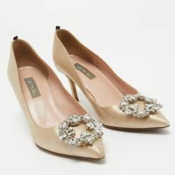 مملوكة مسبقًا SJP Sarah Jessica Parker Beige Satin Crystal Embellished Pumps Size 37
