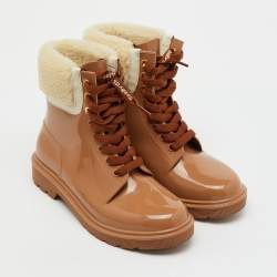 مملوكة مسبقًا See by Chloe Beige Rubber and Shearling Fur Florrie Lined Combat Boots Size 39