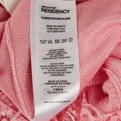 مملوكة مسبقًا بوديسوت سيلف بورتريه ريزيدنسي مع كريستوفر كاين وردي بفتحات مقاس صغير جدًا