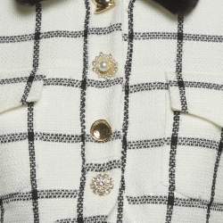 مملوكة مسبقًا جاكيت فرو توييد مربعات أوف وايت وبوكسر صغيرة سيلف بورتريه صغيّرة