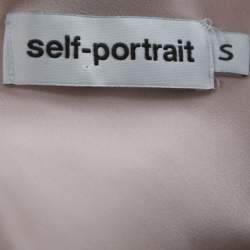 مملوكة مسبقًا فستان سيلف بورتريت غير متماثل كتف واحد زر أمام فوال مطرز أبيض S