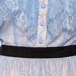 Pre Owned فستان ماكسي سيلف-بورتريه دانتيل أزرق بأكتاف مكشوفة وطبقات مقاس متوسط - ميديوم