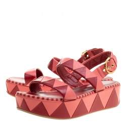 مملوكة مسبقًا صندل سيرجيو روزي نعل سميك مقدمة مفتوحة سيور جلد لونين مقاس 40.5