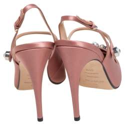 Pre Owned صندل سيرجيو روسي SR1 ساتان بزخارف كريستال وردي بفتحة كاحل مقاس 38.5