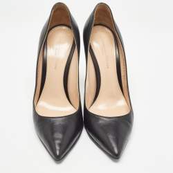 Sergio Rossi Black Leather Pointed Toe Pumps Size 37
