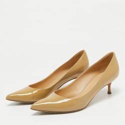 Sergio Rossi Beige Patent Leather Pointed Toe Pumps Size 36.5