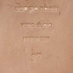 Pre Owned Sergio Rossi Gold Snakeskin Strappy Flat Sandals Size 37