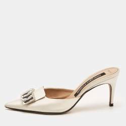 Sergio Rossi Off White Satin Crystal Embellished Mules Size 38.5