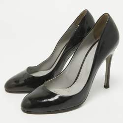 Sergio Rossi Black Patent Leather Round Toe Pumps Size 40