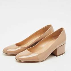 مملوكة مسبقًا Sergio Rossi Beige Patent Leather Block Heel Pumps Size 34.5
