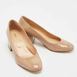 مملوكة مسبقًا Sergio Rossi Beige Patent Leather Block Heel Pumps Size 34.5