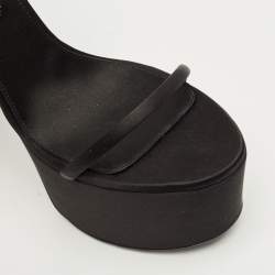 Pre Owned صندل سيرجيو روسي سيور بلاتفورم ساتان أسود كعب عريض مقاس 41.5