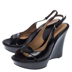 Pre Owned صندل سيرجيو روسي جلد أسود لامع كعب ر وكي نعل سميك بحزام للكاحل مقاس 38