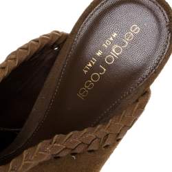 Pre Owned حذاء سلايد سيرجيو روسي مقدمة مدببة نعل سميك خشبي سويدي بني مقاس 38