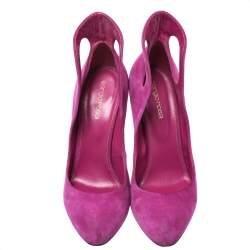 مملوكة مسبقًا Sergio Rossi Pink Suede Leather Oblo Cut Out Pumps Size 38