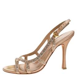 Pre Owned صندل سرجيو روسي مزخرف كريستال فتحة كعب ساتان بيج مقاس 38.5