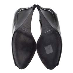 Pre Owned حذاء كعب عالي سيرجيو روسي مقدمة مفتوحة كعب روكي جلد حافة أبيض وأسود مقاس 40 