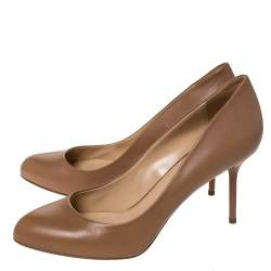 Pre Owned Sergio Rossi Beige Leather Pumps Size 40
