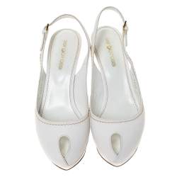 Pre Owned صندل سيرجيو روسي جلد أبيض مقدمة مدببة نعل سميك مقاس 36