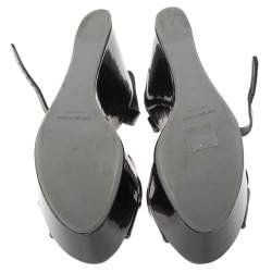 Pre Owned صندل سيرجيو روسى نعل روكى سير كاحل جلد لامع سيور متقاطعة أسود مقاس 36