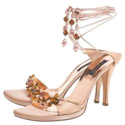مملوكة مسبقًا صندل سيرجيو روسي ساتان خوخي مزخرف كريستال برباط مقاس 41