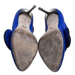 Pre Owned Sergio Rossi Blue Suede Twirl Pumps Size 39