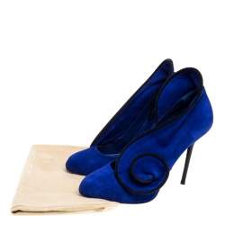 Pre Owned Sergio Rossi Blue Suede Twirl Pumps Size 39