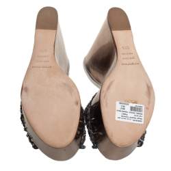 Pre Owned صندل سيرجيو روسي نعل سميك كعب روكي ترسور سويدي مزخرف كريستال رمادي ميتالك مقاس 38.5