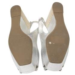 Pre Owned صندل سيرجيو روسي كعب روكي فتحة كعب نعل سميك إسبادريل جلد فضي مقاس 39.5