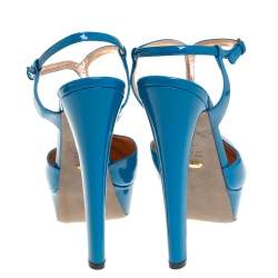 مملوكة مسبقًا Sergio Rossi Blue Patent Leather T-Strap Platform Sandals Size 39