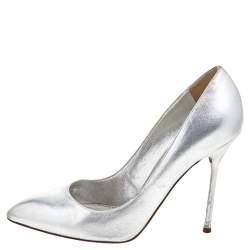 Pre Owned Sergio Rossi Metallic Silver Leather Almond Toe Pumps Size 37.5