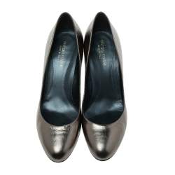 Pre Owned Sergio Rossi Metallic Grey Patent Leather Round-Toe Pumps Size 37.5