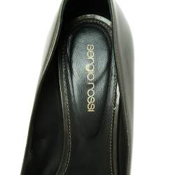 حذاء كعب عالي سيرجيو روسي جلد أخضر داكن لامع  بمقدمة مستديرة ونعل سميك مقاس 37.5.