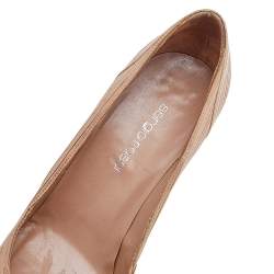 Sergio Rossi Beige Leather Pointed Toe Pumps Size 37