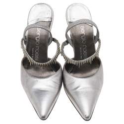 مملوكة مسبقًا حذاء مولز سيرجيو روسي سير مزخرف جلد فضي مقاس 35