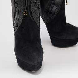 مملوكة مسبقًا Sergio Rossi Black Suede and Python Platform Ankle Boots Size 38