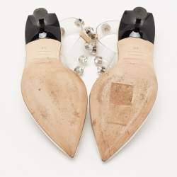 مملوكة مسبقًا صندل سيرجيو روسي مشمع بلاستيك بيج مزخرف كريستال مقدمة مدببة فتحة كعب مقاس 36