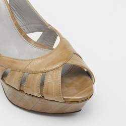 مملوكة مسبقًا Sergio Rossi Olive Green Eel Leather Cutout Peep Toe Platform Pumps Size 37