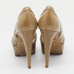 مملوكة مسبقًا Sergio Rossi Olive Green Eel Leather Cutout Peep Toe Platform Pumps Size 37