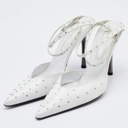 مملوكة مسبقًا Sergio Rossi White Leather Studded Ankle Strap Pumps Size 38
