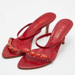 Pre Owned صندل سيرجيو روسي سليب أون مزخرف كريستال ساتان أحمر مقاس 37.5