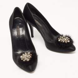 مملوكة مسبقًا Sergio Rossi Black Satin And Fur Pointed Toe Pumps Size 38