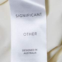 Pre Owned فساتين سيجنيفيكنت أخرى كريم محبوك مقطوعة مونزا ماكسي مقاس صغير (سمول)