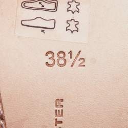 Pre Owned Sophia Webster White Leather Coco Crystal Embellished Pointed Toe Pumps Size 38.5